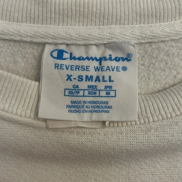 Vintage Champion Women’s Reverse Weave Crewneck White Sweatshirt size XS. - Picture 6 of 8